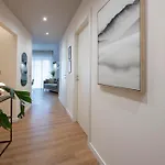 Apartment 223 - Ma & Ma Luxury 1 Grande - 500metri Da Mare E Spiaggia, Vicino Baia Del Silenzio - Parcheggio Gratis Privato Incluso *