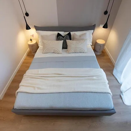 公寓 223 - Ma & Ma Luxury 1 Grande - 500metri Da Mare E Spiaggia, Vicino Baia Del Silenzio - Parcheggio Gratis Privato Incluso *