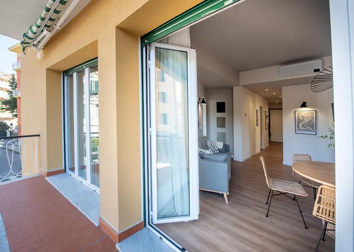 Apartmán 223 - Ma & Ma Luxury 1 Grande - 500metri Da Mare E Spiaggia, Vicino Baia Del Silenzio - Parcheggio Gratis Privato Incluso