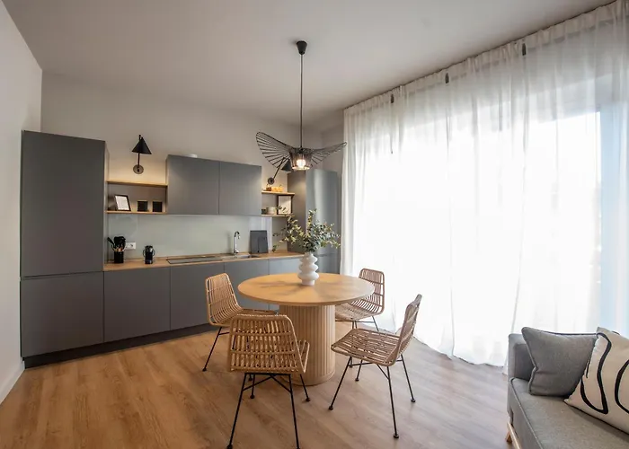 Apartmán 223 - Ma & Ma Luxury 1 Grande - 500metri Da Mare E Spiaggia, Vicino Baia Del Silenzio - Parcheggio Gratis Privato Incluso *