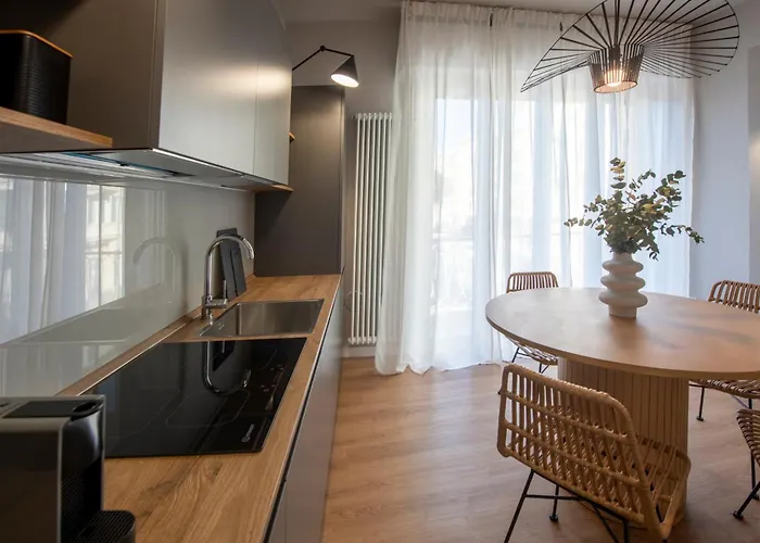 Apartmán 223 - Ma & Ma Luxury 1 Grande - 500metri Da Mare E Spiaggia, Vicino Baia Del Silenzio - Parcheggio Gratis Privato Incluso