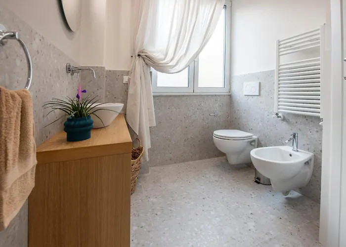 Apartmán 223 - Ma & Ma Luxury 1 Grande - 500metri Da Mare E Spiaggia, Vicino Baia Del Silenzio - Parcheggio Gratis Privato Incluso