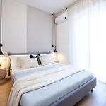223 - Ma & Ma Luxury 1 Grande - 500metri Da Mare E Spiaggia, Vicino Baia Del Silenzio - Parcheggio Gratis Privato Incluso *