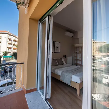 223 - Ma & Ma Luxury 1 Grande - 500metri Da Mare E Spiaggia, Vicino Baia Del Silenzio - Parcheggio Gratis Privato Incluso