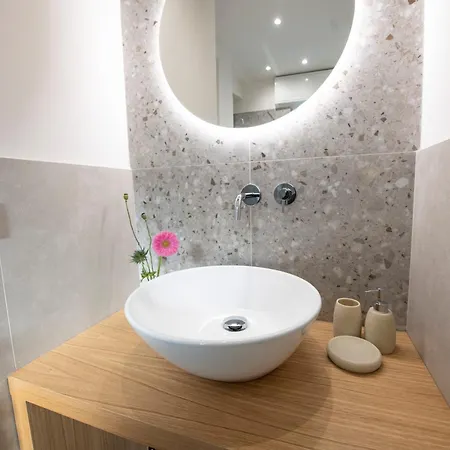 223 - Ma&ma Luxury 1 Grande - 500metri Da Mare E Spiaggia, Vicino Baia Del Silenzio - Parcheggio Gratis Privato Incluso * Sestri Levante