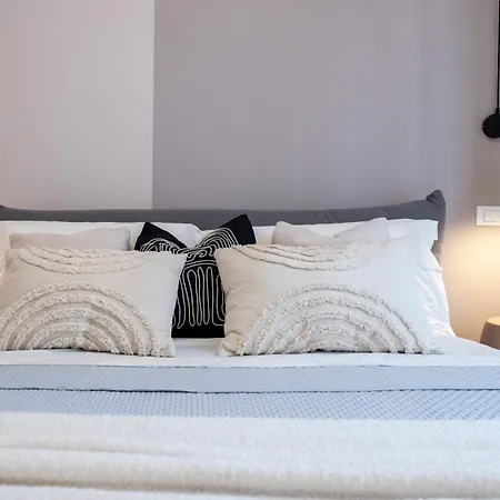223 - Ma&ma Luxury 1 Grande - 500metri Da Mare E Spiaggia, Vicino Baia Del Silenzio - Parcheggio Gratis Privato Incluso Appartamento *