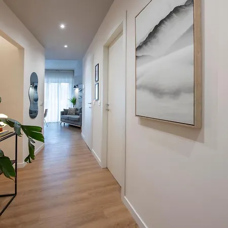 Apartment 223 - Ma & Ma Luxury 1 Grande - 500metri Da Mare E Spiaggia, Vicino Baia Del Silenzio - Parcheggio Gratis Privato Incluso *