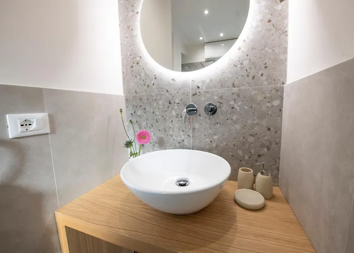 223 - Ma & Ma Luxury 1 Grande - 500metri Da Mare E Spiaggia, Vicino Baia Del Silenzio - Parcheggio Gratis Privato Incluso * Sestri Levante