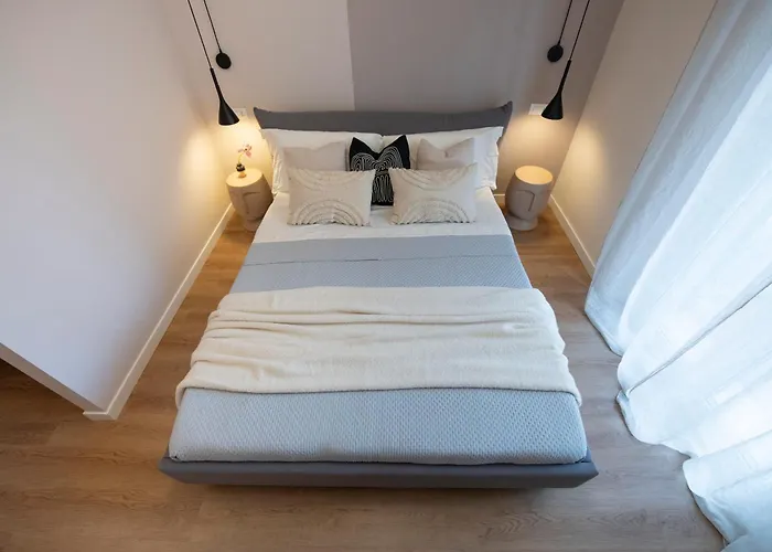 Lejlighed 223 - Ma & Ma Luxury 1 Grande - 500metri Da Mare E Spiaggia, Vicino Baia Del Silenzio - Parcheggio Gratis Privato Incluso *